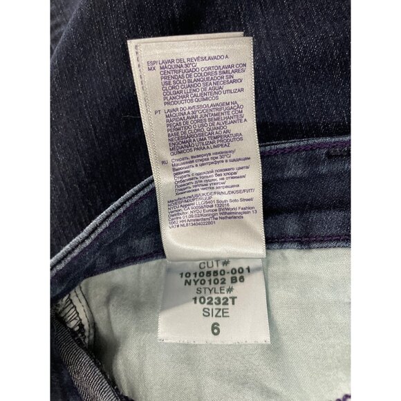 NYDJ Barbara Bootcut Jeans Size 6 Mid Rise Blue Dark Wash Stretch Denim Classic - Picture 8 of 10